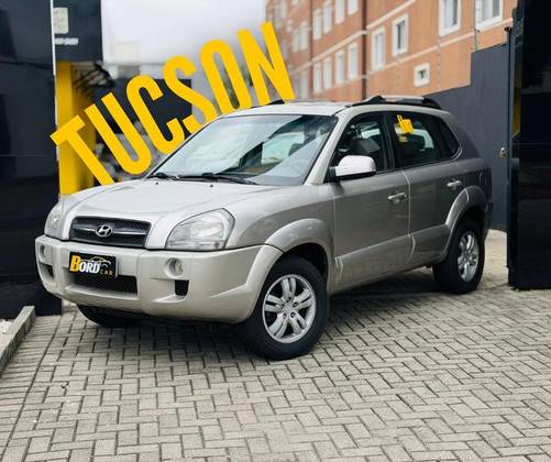 HYUNDAI TUCSON 2.0 MPFI GL 16V 142CV 2WD GASOLINA 4P AUTOMÁTICO